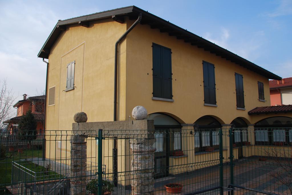 Albergo Ristorante Quadrifoglio Urgnano Buitenkant foto