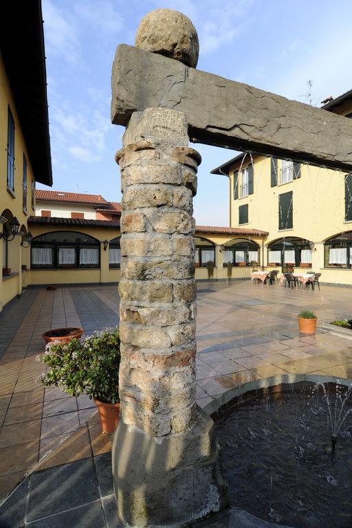 Albergo Ristorante Quadrifoglio Urgnano Kamer foto